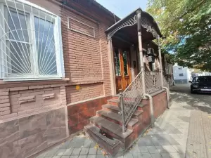 Фотография Краснодарская краевая коллегия адвокатов Адвокатской палаты Краснодарского края 3